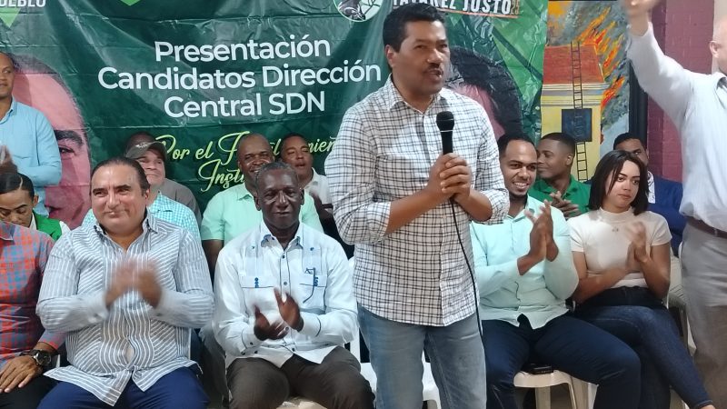 Jesús Feliz y Víctor Pavón concentran en Sabana Perdida cientos de presidentes de Direcciones Medias y de Bases de Fuerza del Pueblo