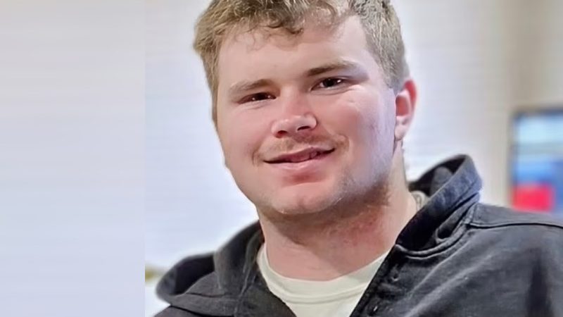 Padres de Joshua Riibe a quien Investigan por caso Sudiksha Konanki se muestran inconformes con retención irregular de su  hijo