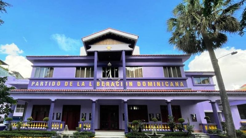 Congresistas del PLD exigen diálogo y consenso en la escogencia de candidato presidencial de esa organización