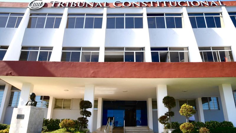 TC recibe un recurso de inconstitucionalidad en contra disposición transitorial impide Abinader se postule de nuevo