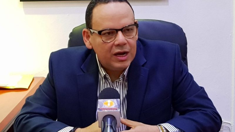 Presidente del CARD Trajano Potentini condena agresión policial contra