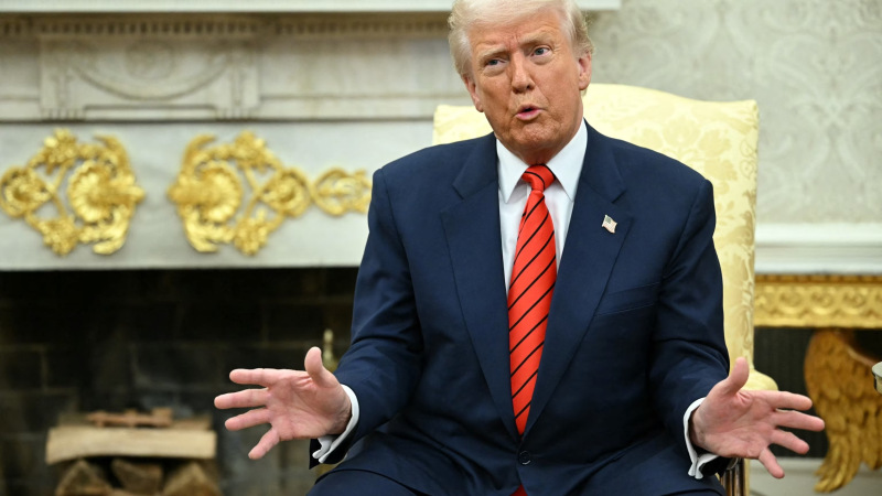 Donald Trump graba video en el que llama a indocumentados a «autodeportarse»