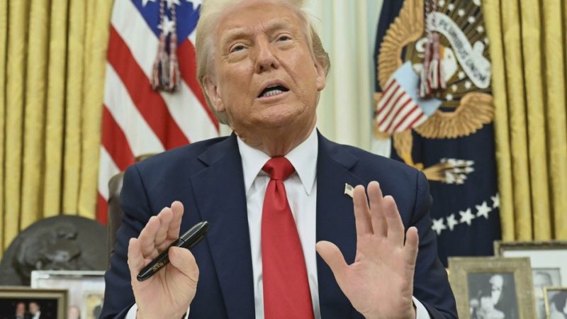 Trump manifiesta que no desea imponer sanciones a Rusia y dice confiar en la palabra de Putin