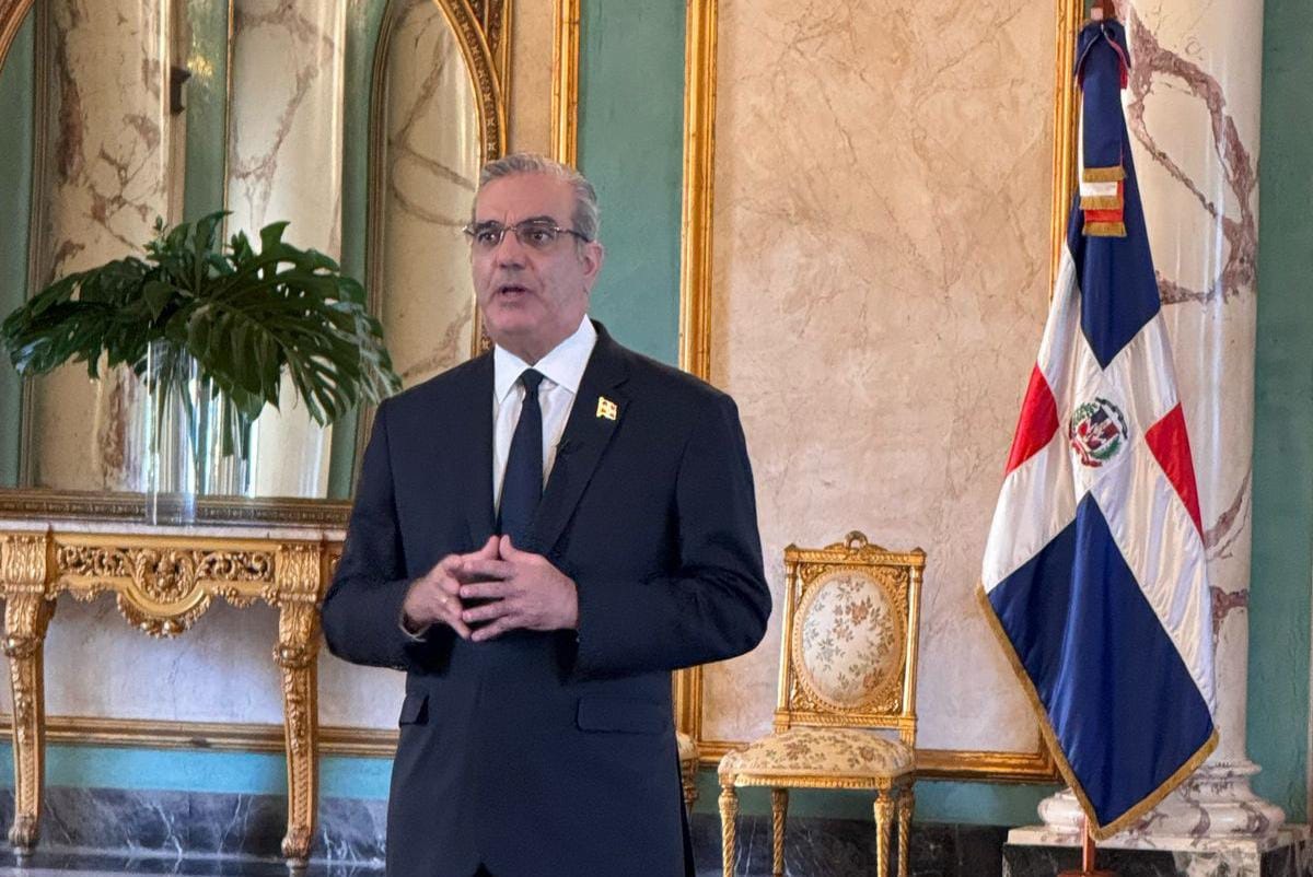 Presidente Luis Abinader anuncia la implementación de 15 medidas para garantizar soberanía nacional y el respeto a las leyes del país