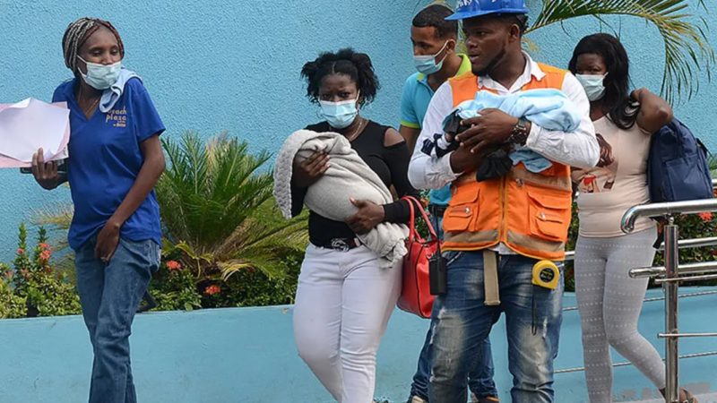 Se reduce afluencia de parturientas haitianas a hospitales de República Dominicana