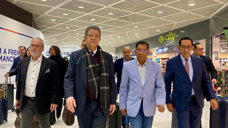 Leonel Fernández y académicos de América y Europa analizarán en París la Revolución de abril de 1965