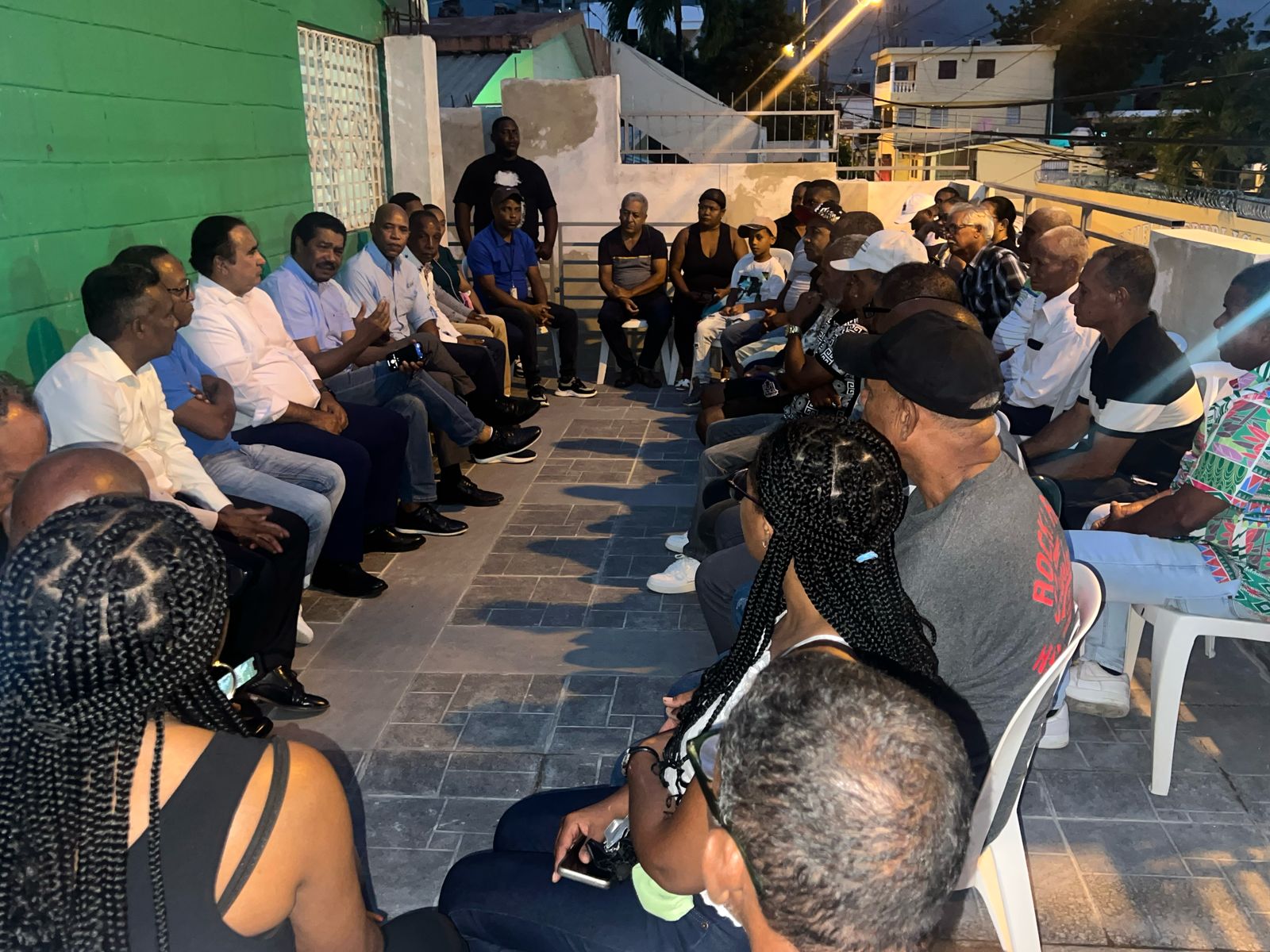 Jesús Feliz y Víctor Pavón realizan encuentro unitario y de orientación con aspirantes a DC y presidentes medios FP