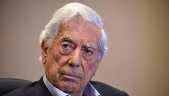 Fallece afamado escritor peruano Mario Vargas Llosa
