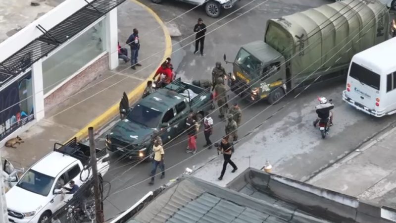 Presidente Abinader ordena establecer militares y policías de forma permanente en el Hoyo de Friusa y Mata Mosquitos en Bávaro