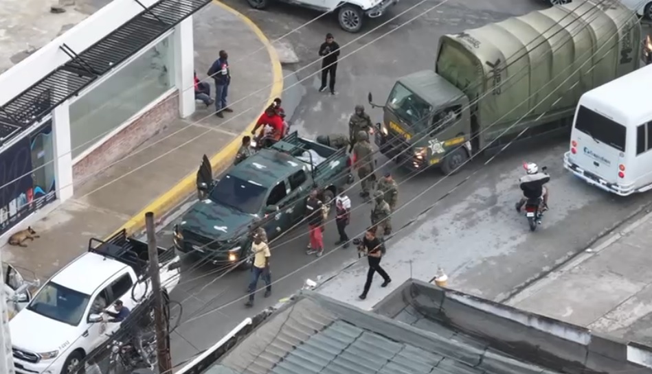 Presidente Abinader ordena establecer militares y policías de forma permanente en el Hoyo de Friusa y Mata Mosquitos en Bávaro