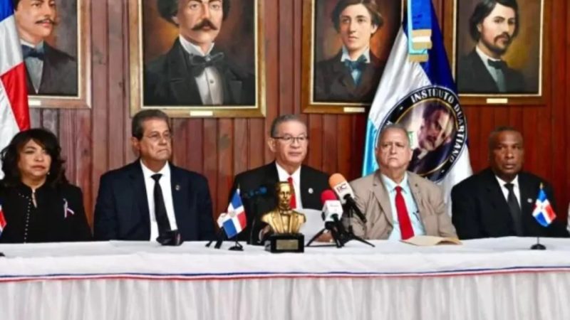 Junta directiva del Instituto Duartiano rechaza declaraciones de su presidente, quien defendió a la migración haitiana en el país