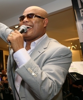 Pese a su trágica muerte, Rubby Pérez obtiene 1.6 millones de reproducciones en lista de Billboard y se posiciona en el número 7