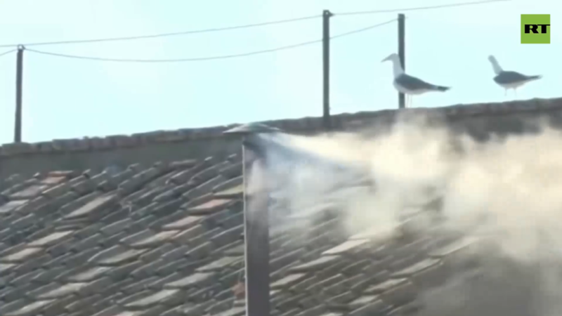 Humo blanco: el cónclave elige al nuevo papa