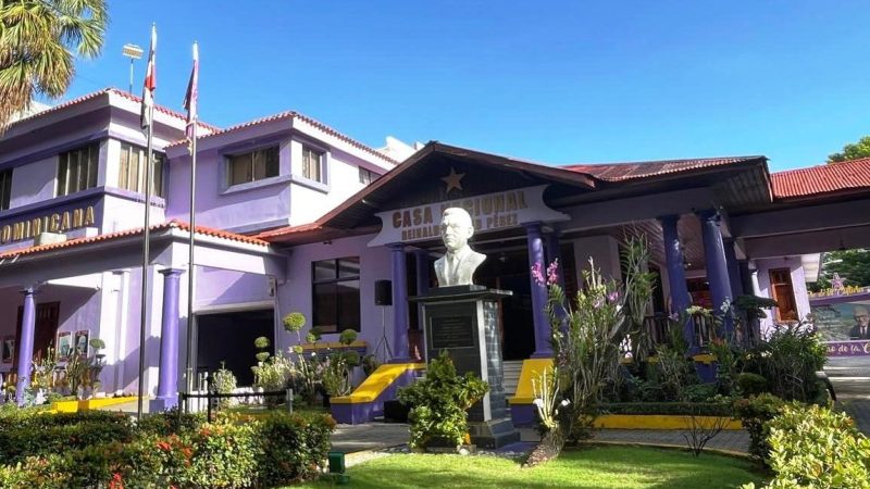 Peledeístas se preocupan por aumento crecientes de la canasta familiar