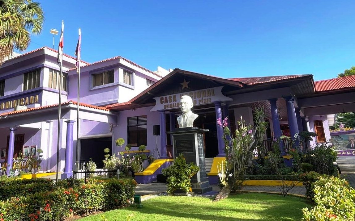 Peledeístas se preocupan por aumento crecientes de la canasta familiar