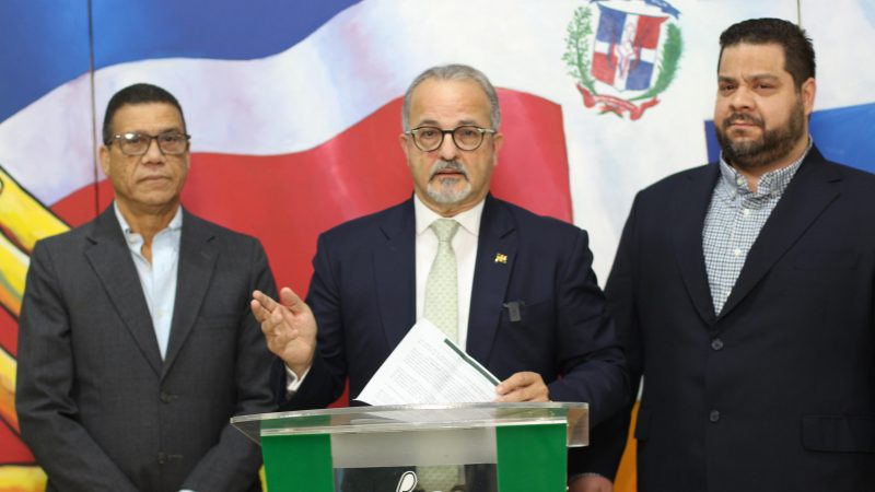 Fuerza del Pueblo: A 24 años de la Ley de Seguridad Social, el sistema se presenta lleno de luces y sombras