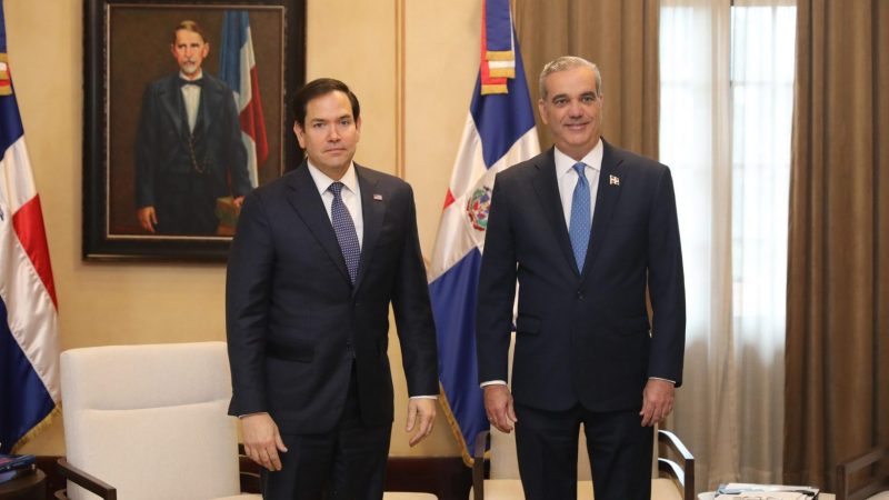 Gobierno de Trump contribuirá con RD en lucha contra la inmigración ilegal