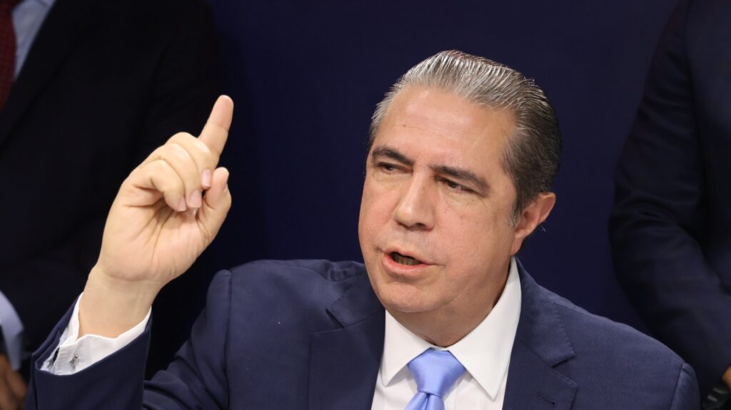 Francisco Javier García califica al PRM como una gran estafa para el país