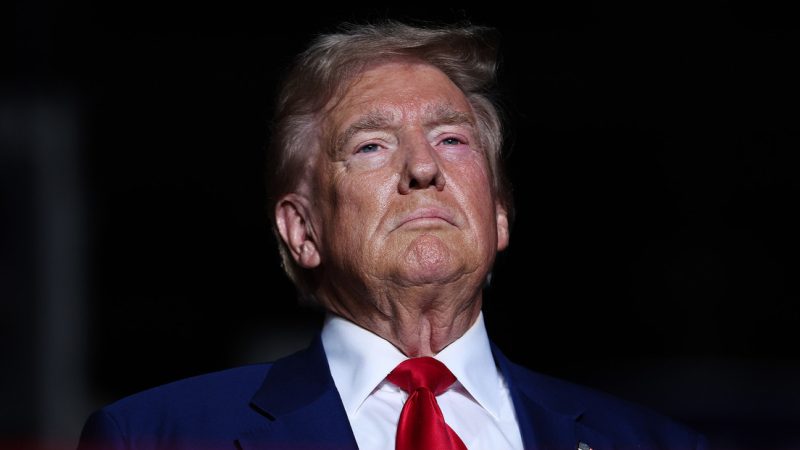 Donald Trump considera seriamente meterse en la guerra y bombardear a Irán