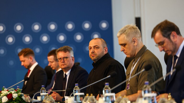 Delegaciones de Rusia y Ucrania se reunirán este lunes en busca de la paz