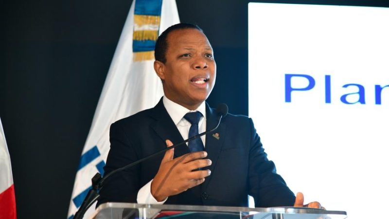 Intrant somete querella contra la empresa Dekolor por soborno, lavado y chantaje