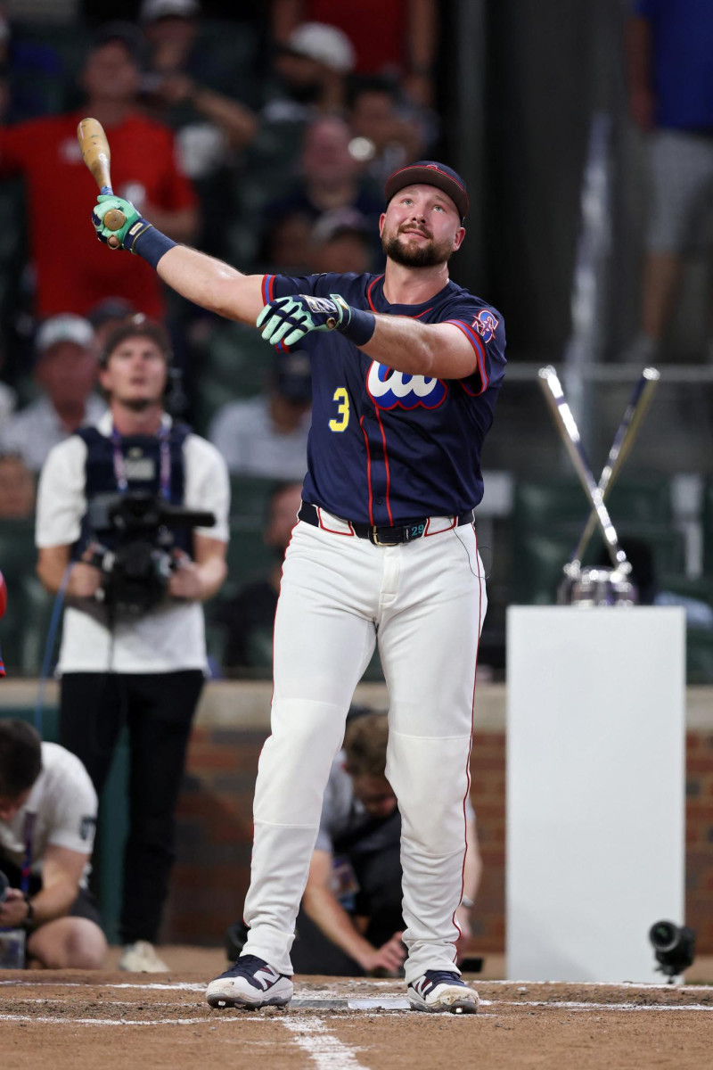 Receptor Seattle Cal Raleigh se corona líder en jonrones en el Derby! Culmina racha ganadora de dominicanos