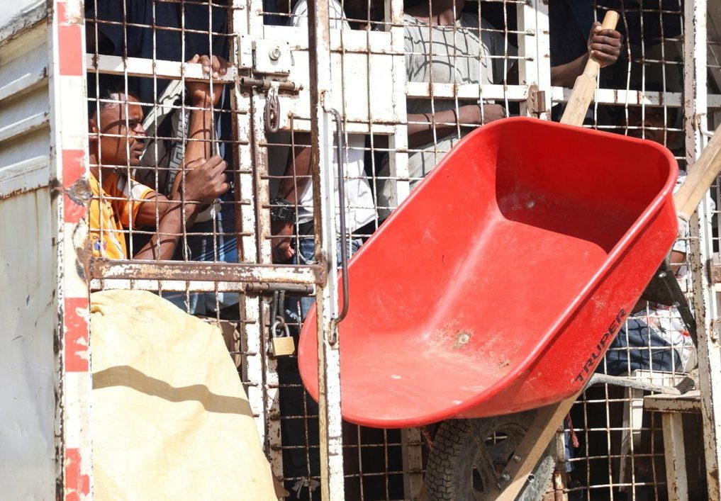 Amnistía Internacional pide al gobierno poner fin a sus políticas migratorias racistas y discriminatorias contra los haitianos
