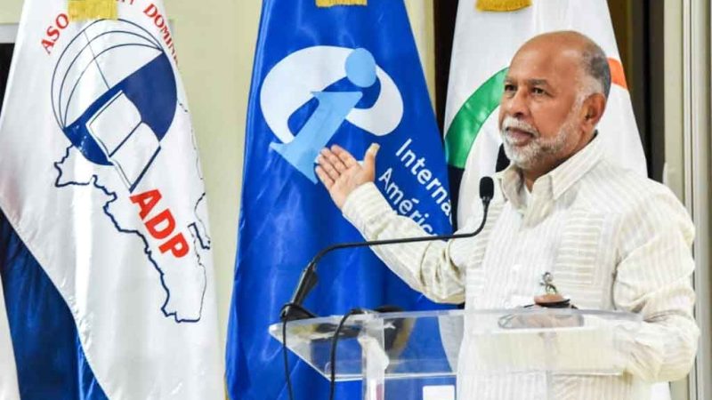 La Asociación de Profesores rechaza fusión de ministerios0