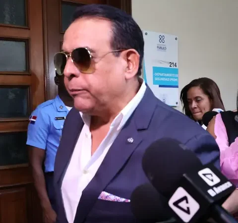 Condenan a 7 años de Cárcel a Alexis Medina y a su hermana Magalys la descargan