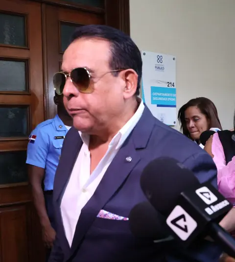 Condenan a 7 años de Cárcel a Alexis Medina y a su hermana Magalys la descargan