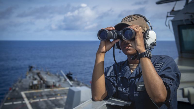 ¿Amenaza en el Caribe? Latinoamérica reacciona al despliegue militar de EE.UU.