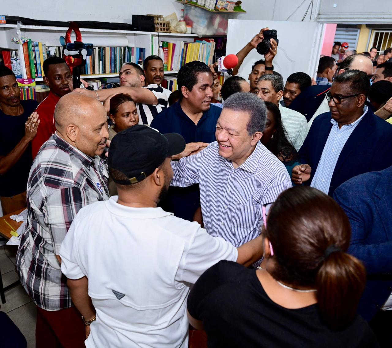 Unidos para Vencer barre en primarias de Fuerza del Pueblo en Santo Domingo Norte y en La Victoria