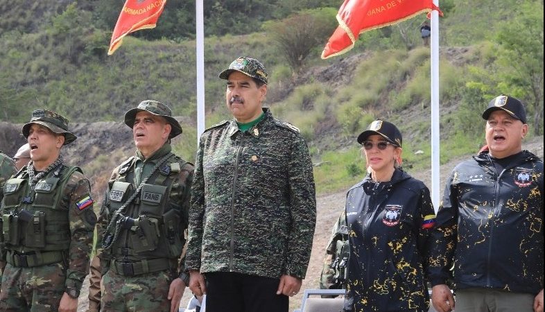 Nicolás Maduro aplaude alistamiento «masivo» en Milicia Bolivariana