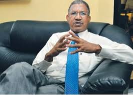 ANTHONY RUIZ Y LA CIA CREARON LA BANDA COLORÁ