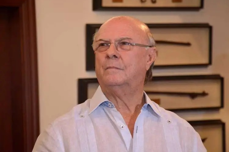 Ex presidente Hipólito Mejía y 25 exmandatarios más piden atender derechos Uribe