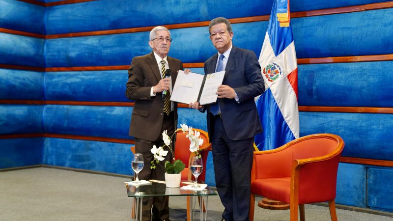 Leonel Fernández propone comité de seguimiento a conclusiones del CES sobre crisis haitiana