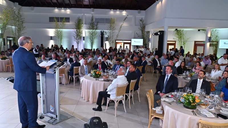 Banreservas dispone RD$7 mil mm para sectores productivos