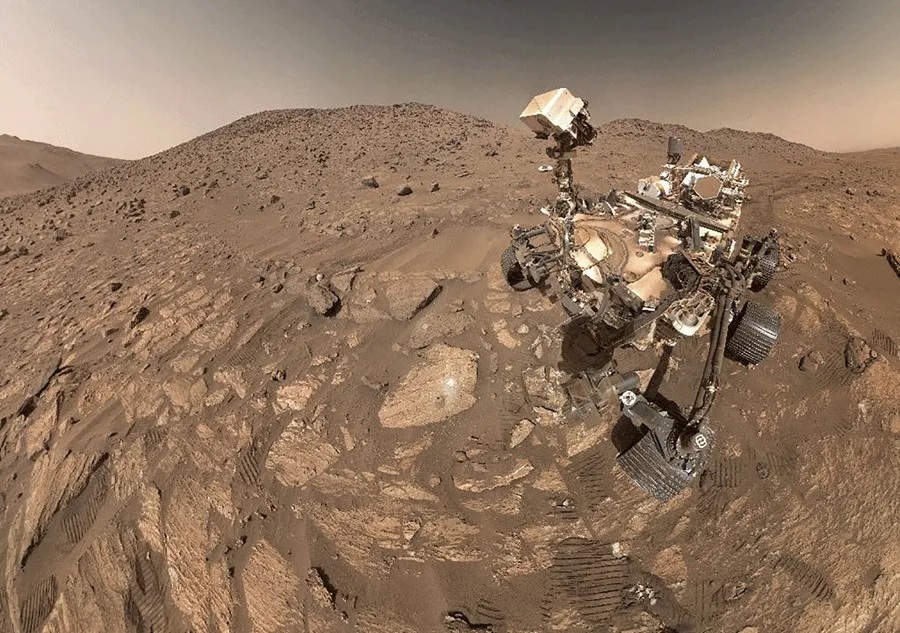 La NASA dice ha descubierto posibles signos vida en Marte