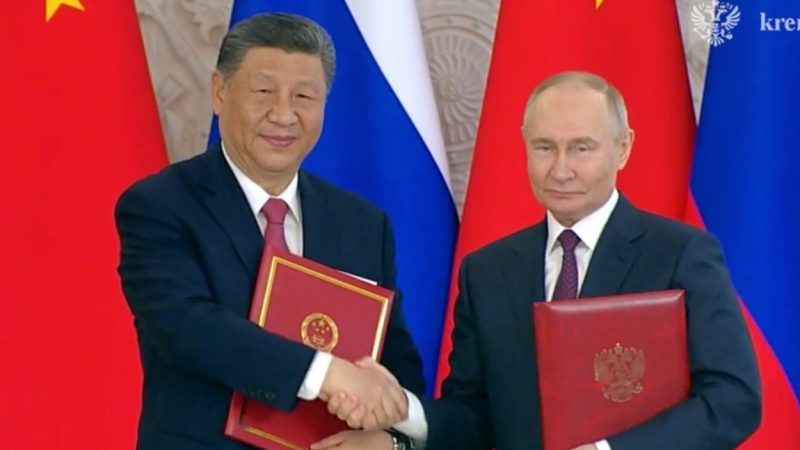 China y Rusia llegan acuerdo y firman 22 documentos de cooperación