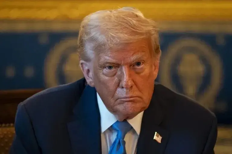 Trump niega planes de cambio de régimen en Venezuela