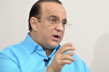 Atribuye a improvisación las interrupciones eléctricas en RD