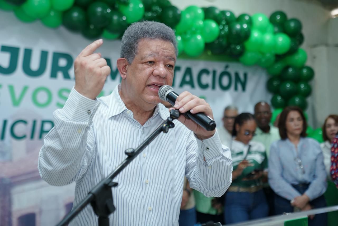 Leonel acusa al PRM de hundir al país en criminalidad y asegura que la gente ya no puede salir tranquila a la calle