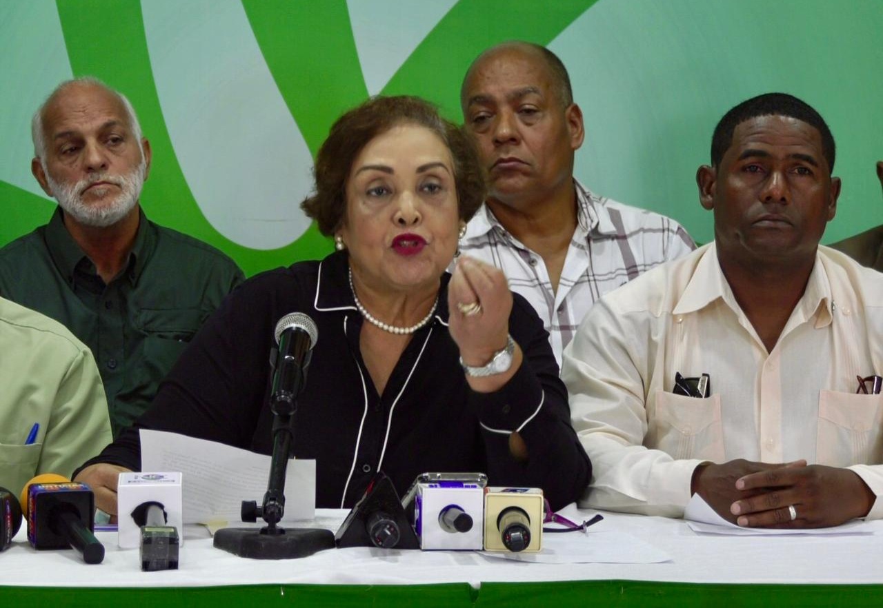 Fuerza del Pueblo denuncia impuestos ilegales y abusivos contra asalariados RD