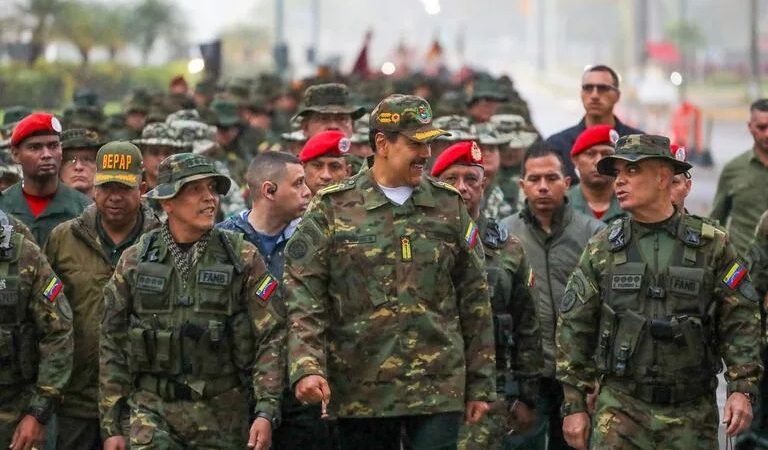 El Gobierno de Venezuela inicia maniobras en 5 estados del país