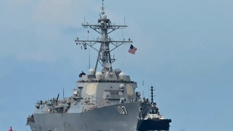 Buques de guerra de EE.UU. llegan a la capital de Haití