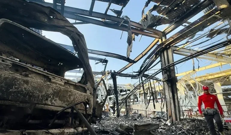 Media Luna Roja de Irán informa 201 personas cayeron mártires por bombardeos de EE.UU.