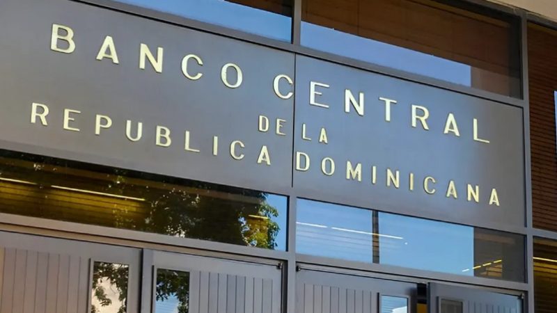 Banco Central afirma economía dominicana enfrenta incertidumbre global