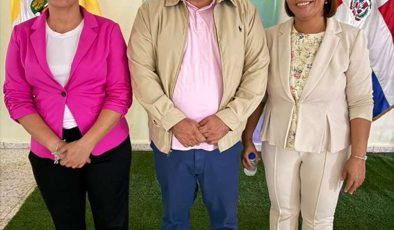 Ruta por la Salud Mental invita a Víctor Pavón a jornada educativa a favor mujeres de SDN