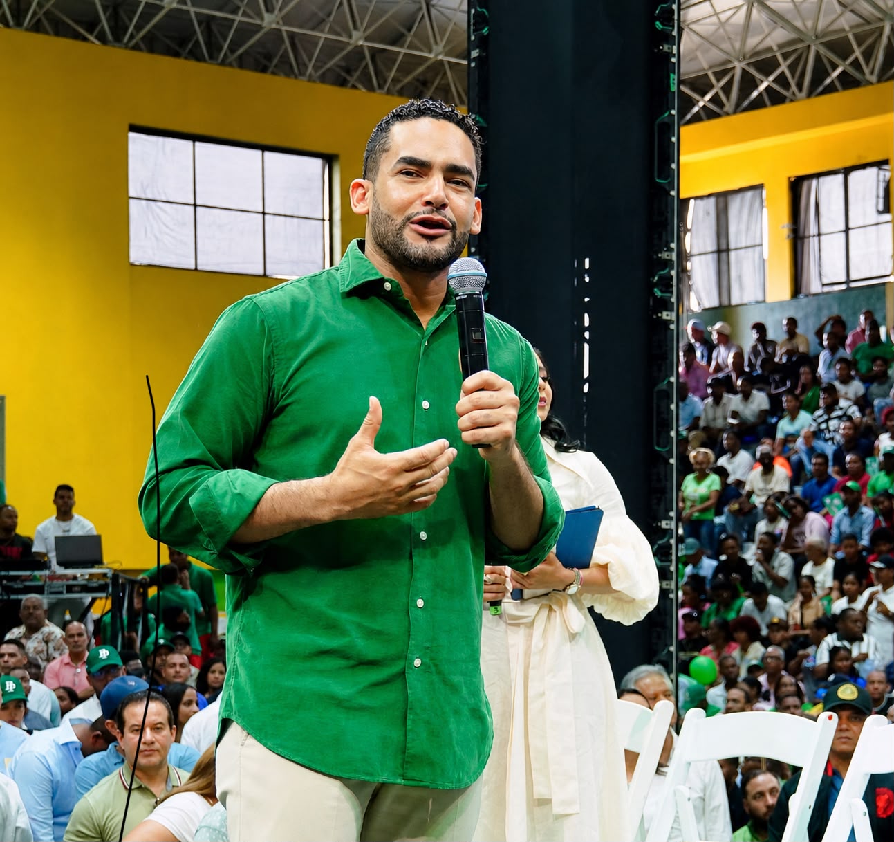 La política sí sirve cuando se usa para servir”, asegura Lenin Campos, el alcalde más joven de la República Dominicana*