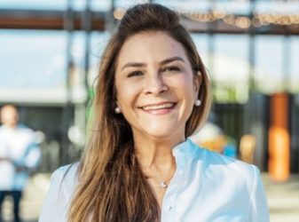Carolina Mejía dice Abinader no está con ningún candidato particular del PRM